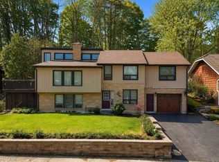 530 Fountain St S, Cambridge, ON