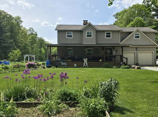 137 Albert Horning Rd, Atwater, OH 44201