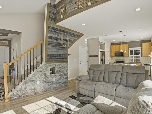 5th image of 4563 N Quemoy Street