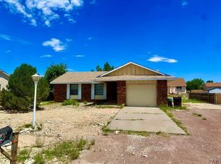 844 S Blakeland Dr, Pueblo West, CO 81007