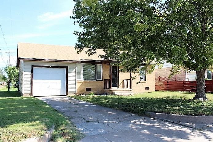 1st image of 613 N Cain Ave