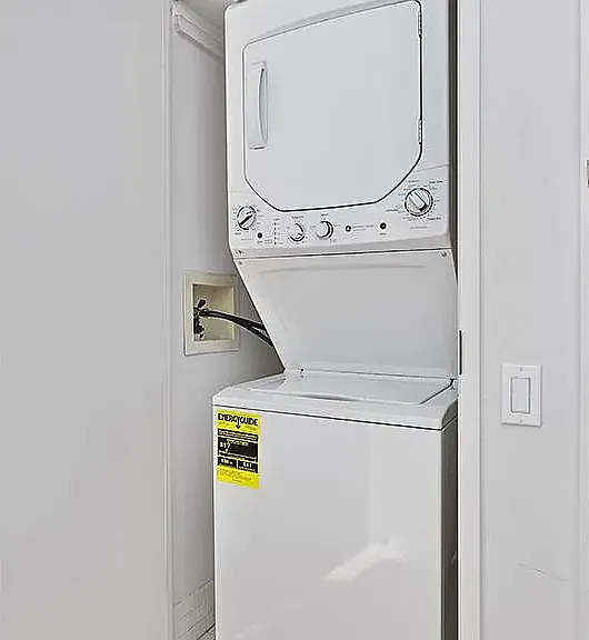 1775 York Ave #4-F — Photo 3
