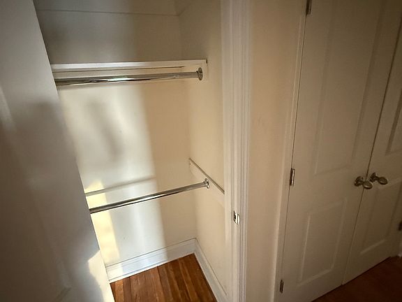4th image of 144-54 Sanford Ave #43