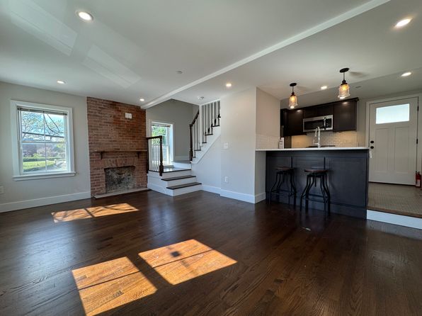 3 Spring St #1