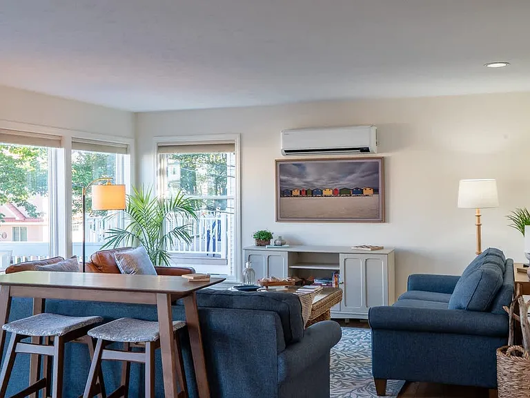 370 Ocean Ave — Photo 27
