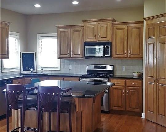 4th image of 7416 S 102nd Ave