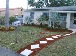 6343 SW 39th Ter, Miami, FL 33155