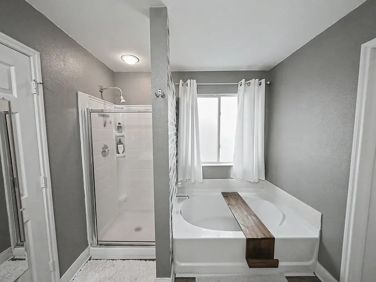 12410 Tallow Cir — Photo 25
