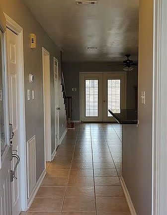 4th image of 2030 Plantation Dr APT C4
