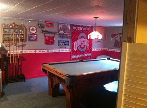 Entertainment room