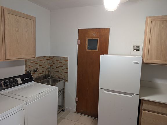 4th image of 301 San Lorenzo Ave NW #A
