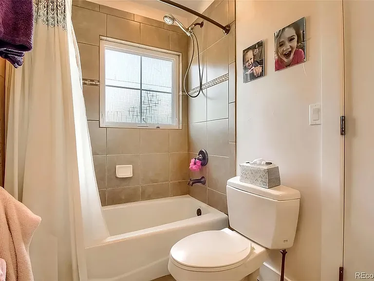 884 S Emerson St — Photo 21