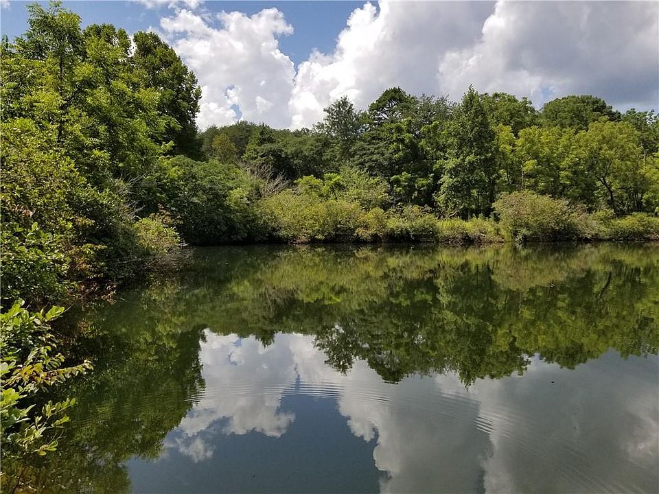 2nd image of 1443 Cutcane Rd