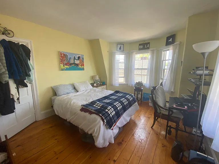 61 Manning St — Photo 7