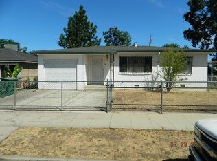 2119 E Myrtle St, Stockton, CA 95205