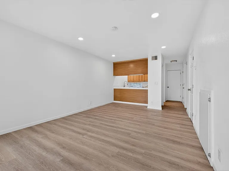 1116 Cortez St #B — Photo 4