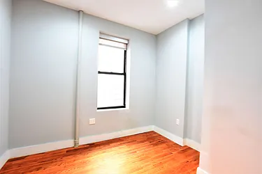 Rented by Clove Realty LLC