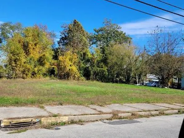 55 Walnut St, Penns Grove, NJ 08069