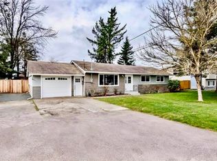 7413 Leary Cres, Chilliwack, BC V2R1K3