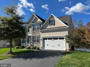 16010 Eagle Feather Dr, Woodbridge, VA 22191
