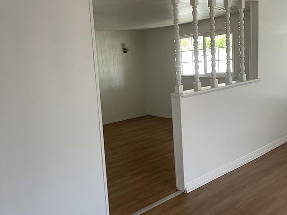 4th image of 13674 San Antonio Ave