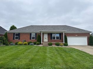 576 Circle Valley Dr, Louisville, KY 40229
