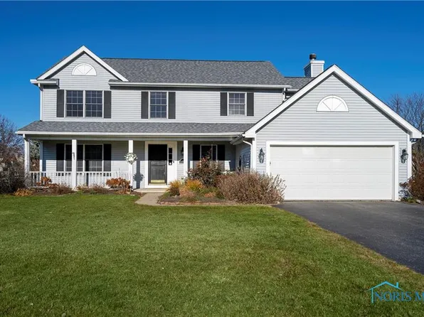 681 Streamview Dr, Perrysburg, OH 43551