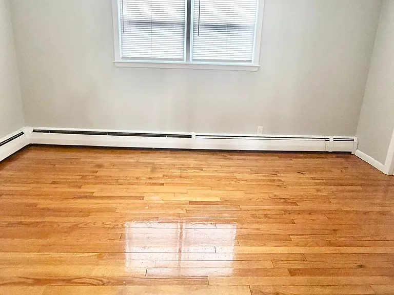 514 Main St #1E — Photo 4