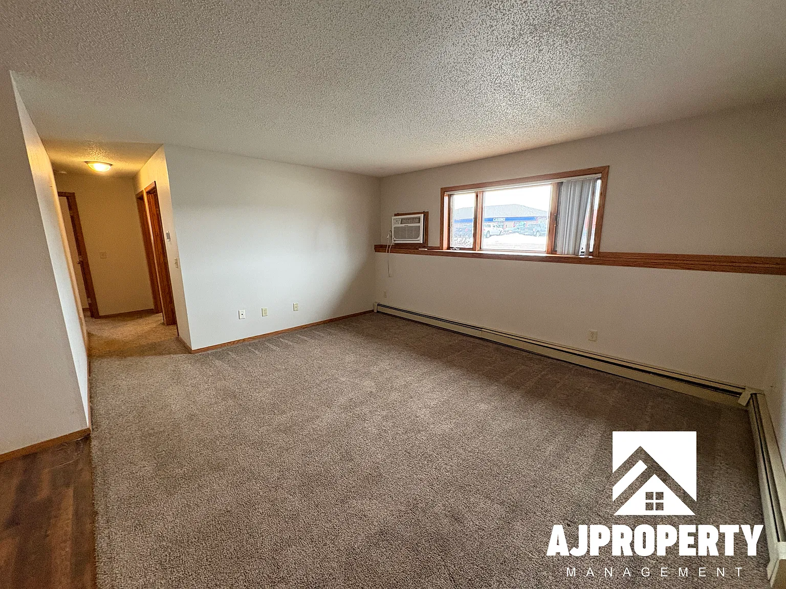 2 bed, 900 sqft, $800 — Photo 4
