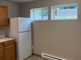 8219 5th Ave W #E, Everett, WA 98203