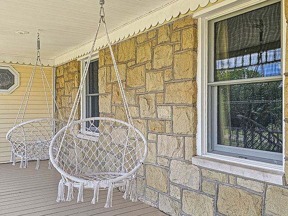 3rd image of 2093 Bulaville Pike