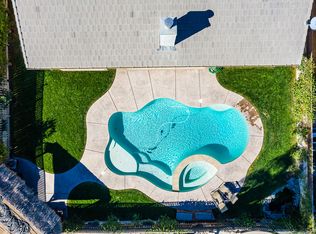 542 Puffin Ln, Lemoore, CA 93245