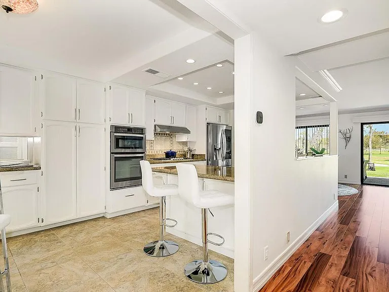 4027 Avenida Brisa — Photo 10