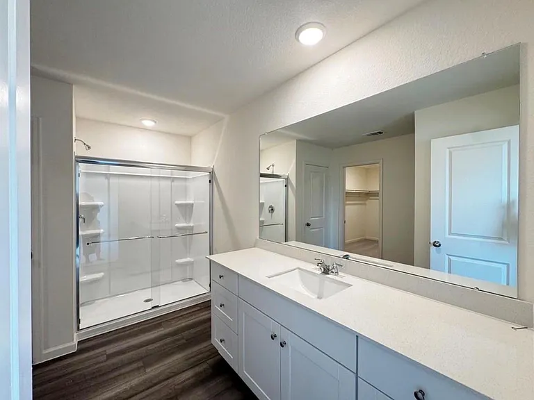 15043 Ronan Dr — Photo 11