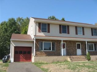 1822 E 2nd St, Scotch Plains, NJ 07076