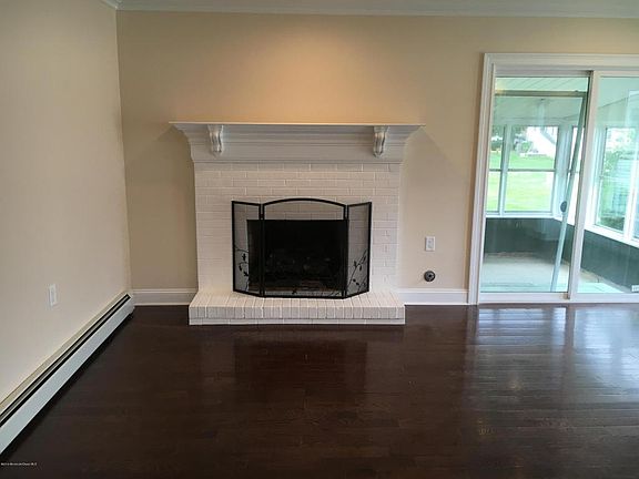 2nd image of 243 Bonaire Dr