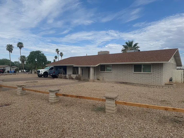 E Villa Maria Dr — Photo 2