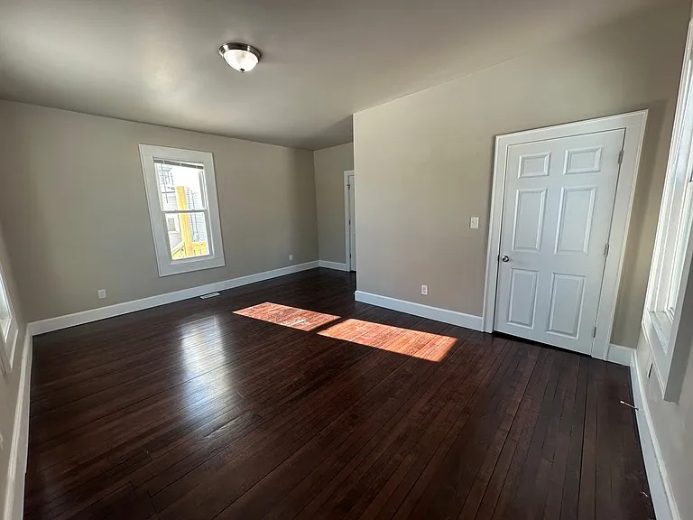 3860 N 19th Pl — Photo 22