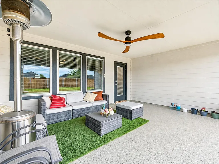 3238 Derry Hill Dr — Photo 43