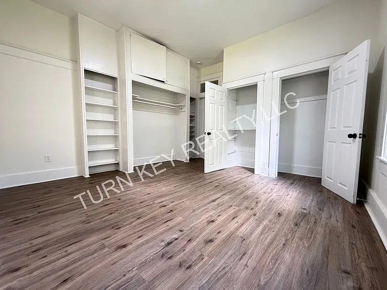 1225 Ford Ave — Photo 14