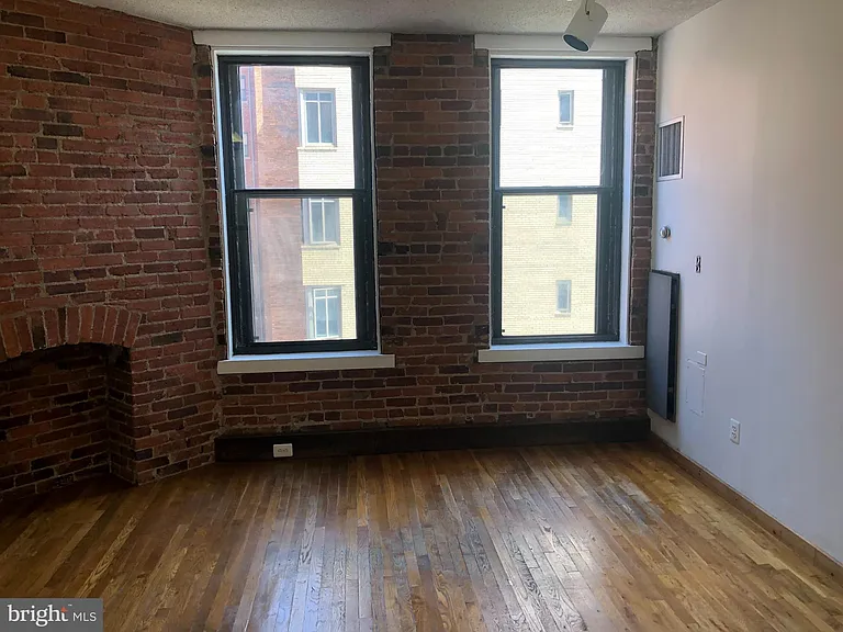 1615 Q St NW — Photo 8