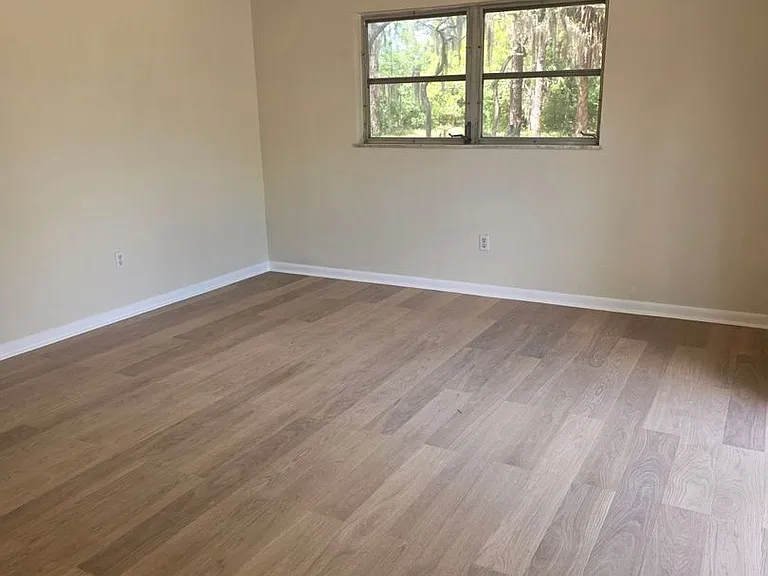 5015 Darlington Rd — Photo 17