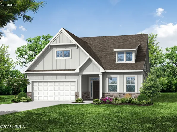 9 Alumni Road, Beaufort, SC 29907