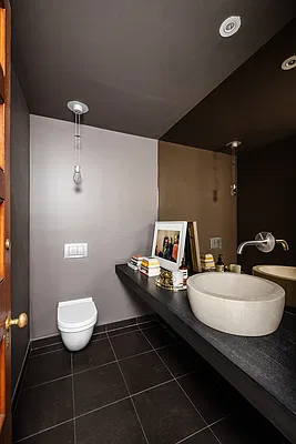 Bathroom, photo 1