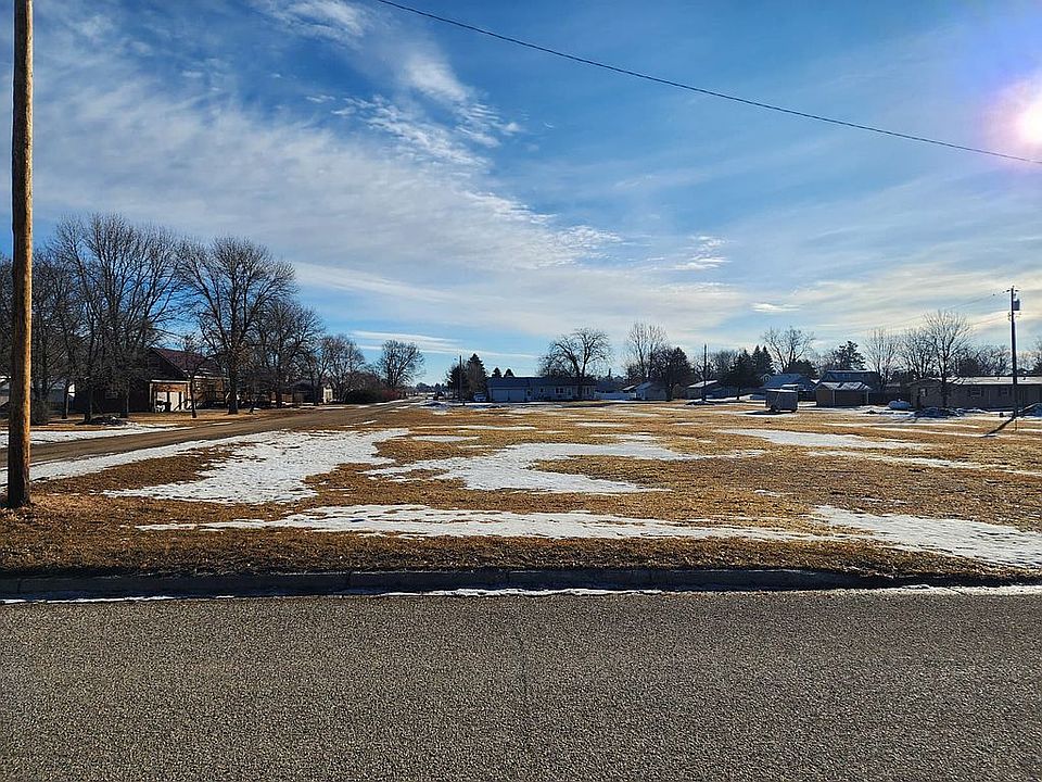 2nd image of 22 N 14th St