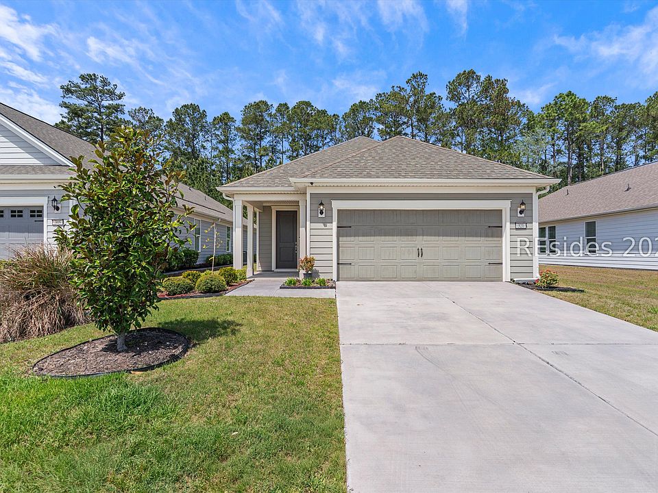 1st image of 321 Blue Jay Ln