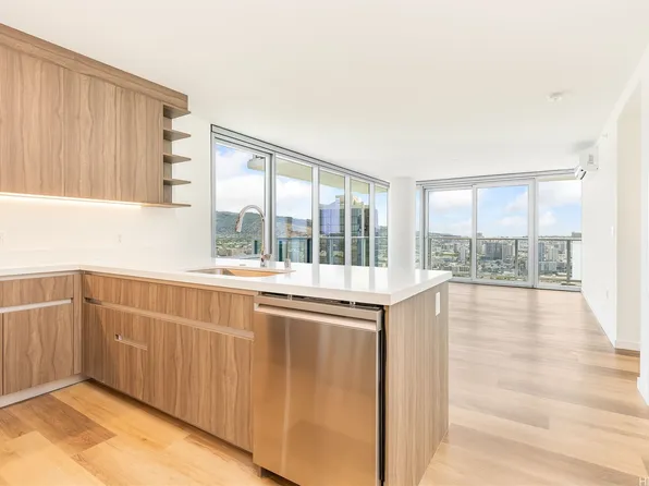 1500 Rycroft St #3301R, Honolulu, HI 96814