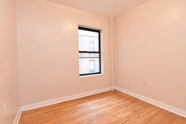 Rented by Bohemia Realty Group | media 4