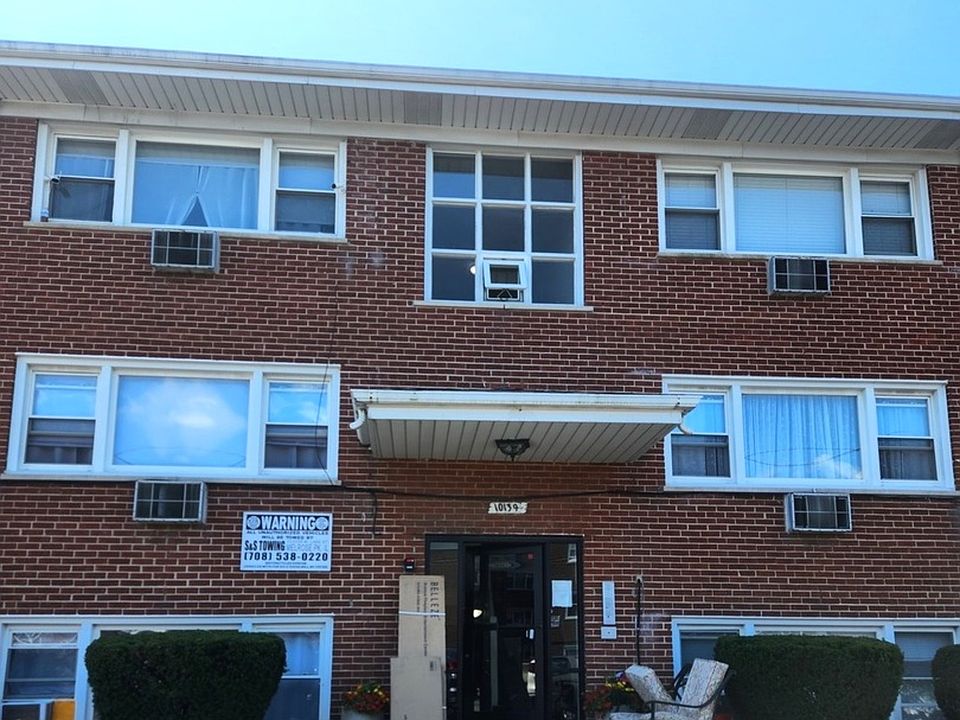 1st image of 10139 Hartford Ct APT 2D