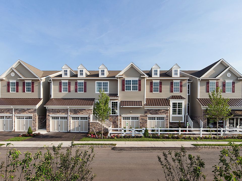 Luxurious Townhomes